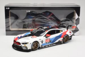 BMW M8 GTE Team RLL C. De Phillippi / B. Auberlen 2nd in Class 12 Hours of Sebring 2018 Minichamps 1:18 155182925 Druckguss — Bild 6 von 6