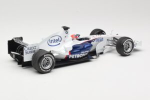BMW Sauber F1.07 #10 R. Kubica Launch Version 2007 Minichamps 1:18 80430426995 Druckguss — Bild 2 von 7