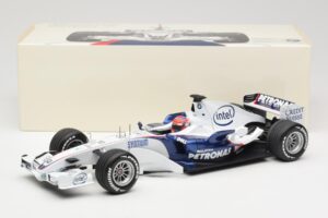 BMW Sauber F1.07 #10 R. Kubica Launch Version 2007 Minichamps 1:18 80430426995 Druckguss — Bild 7 von 7