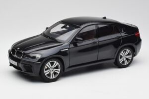 BMW X6 M F86 Schwarz Kyosho 1:18 80432157613 Druckguss