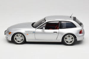 BMW Z3 E36/8 Coupe 2.8 Silber UT Models 1:18 20421-R1 Druckguss — Bild 4 von 8