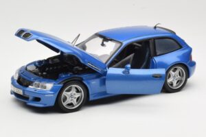 BMW Z3 M Coupe E36/8 Schwarz UT Models 1:18 80439422194 Druckguss — Bild 2 von 8