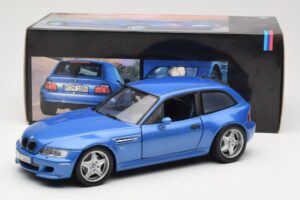 BMW Z3 M Coupe E36/8 Schwarz UT Models 1:18 80439422194 Druckguss — Bild 8 von 8