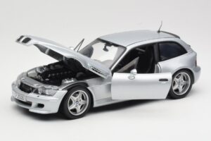 BMW Z3 M Coupe E36/8 Silber UT 1:18 80430020856 Druckguss — Bild 2 von 8