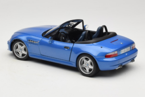 BMW Z3 M Roadster Blau Händler Edition UT Models 1:18 80439422939 Druckguss — Bild 7 von 8