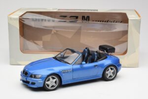 BMW Z3 M Roadster Mit Gepäckträger Blau Metallic UT Models 1:18 20416 Druckguss — Bild 8 von 8