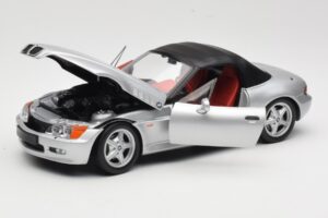 BMW Z3 Roadster 1.8 Silber UT Models 1:18 20404 Druckguss — Bild 2 von 8