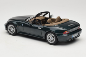 BMW Z3 Roadster 2.8 Dunkelgrün Händler Edition UT Models 1:18 80439411713 Druckguss — Bild 7 von 8