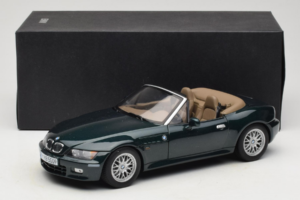 BMW Z3 Roadster 2.8 Dunkelgrün Händler Edition UT Models 1:18 80439411713 Druckguss — Bild 8 von 8