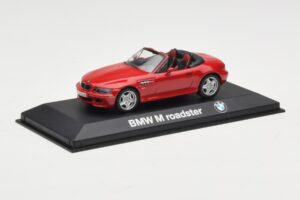 BMW Z3 Roadster 2.8 Rot Minichamps 1:43 BMW004 Druckguss — Bild 2 von 4