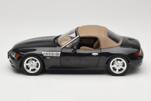 BMW Z3 Roadster Grün Händler Edition UT Models 1:18 80439411711 Druckguss — Bild 4 von 8