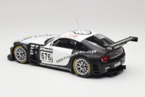BMW Z4 #676 H. Stuck / J. Hennerici / D. Hurtgen Team Schubert Nürburgring 24 Hours 2006 AUTOart 1:18 80649 Druckguss — Bild 5 von 6