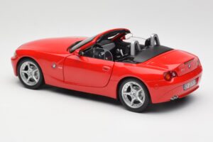 BMW Z4 E85 Roadster Rot Bburago 1:18 34046 Druckguss — Bild 7 von 8