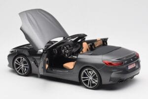 BMW Z4 G29 Grau Metallic Norev 1:18 183270 Druckguss — Bild 5 von 8