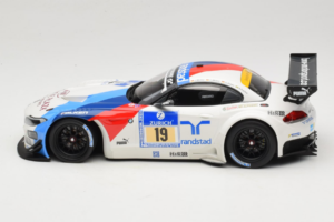 BMW Z4 GT3 #19 Team Schubert J. Muller / D. Muller ADAC 24 Hours Nurburgring 2013 Minichamps 1:18 151132319 Druckguss — Bild 3 von 6