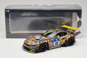 BMW Z4 GT3 #28 Team Walkenhorst J. Stuck / Sandritter ADAC 24 Hours Nurburgring 2014 Minichamps 1:18 151142328 Druckguss — Bild 6 von 6
