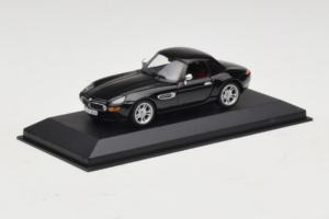 BMW Z8 Schwarz Hardtop Minichamps 1:43 BMW018 Druckguss — Bild 2 von 4