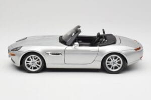 BMW Z8 E52 Titanium Silver Maisto 1:18 536896 Druckguss — Bild 4 von 8