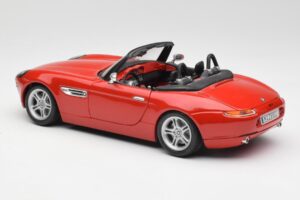BMW Z8 E52 Rot Metallic Bburago 1:18 18-12032 Druckguss — Bild 7 von 8