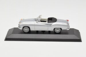 Borgward Isabella Cabriolet Silber Minichamps 1:43 400096030 Druckguss
