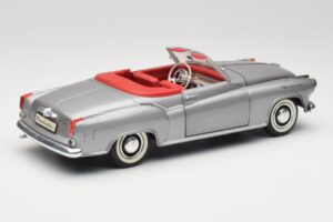 Borgward Isabella Cabriolet Silber Revell 1:18 8411 Druckguss — Bild 3 von 8