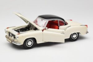 Borgward Isabella Coupe Weiß Revell 1:18 8859 Druckguss — Bild 2 von 8