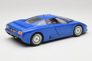 Bugatti EB110 Dunkelblau Bburago 1:18 3035-DB Druckguss — Bild 3 von 8