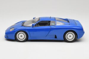 Bugatti EB110 Dunkelblau Bburago 1:18 3035-DB Druckguss — Bild 4 von 8