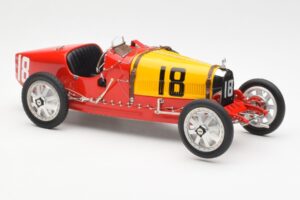 Bugatti T35 National Colors Spain CMC 1:18 M-100-B-016 Druckguss — Bild 4 von 6