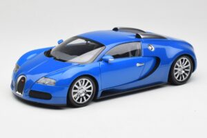 Bugatti Veyron Hellblau Dunkelblau Minichamps 1:18 100110821 Druckguss