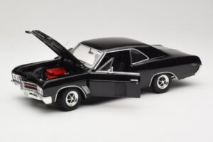 Buick GS 400 Schwarz American Muscle 1:18 33086 Druckguss — Bild 2 von 8