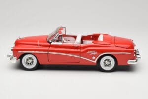 Buick Skylark Cabriolet Rot Motormax 1:18 73129 Druckguss — Bild 4 von 8
