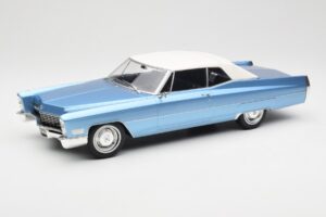 Cadillac DeVille Blau KK-Scale 1:18 KKDC180314 Druckguss