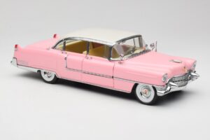 Cadillac Fleetwood Elvis Presley Rosa MRC 1:18 LIC1000 Druckguss — Bild 6 von 8