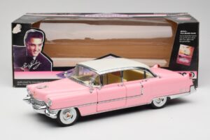 Cadillac Fleetwood Elvis Presley Rosa MRC 1:18 LIC1000 Druckguss — Bild 8 von 8