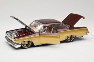 Chevrolet Bel Air Gold & Braun Maisto 1:18 31064 Druckguss — Bild 2 von 8