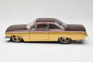 Chevrolet Bel Air Gold & Braun Maisto 1:18 31064 Druckguss — Bild 4 von 8