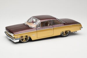 Chevrolet Bel Air Gold & Braun Maisto 1:18 31064 Druckguss