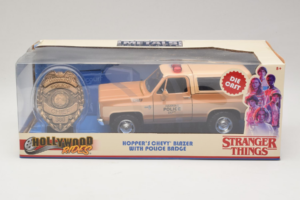 Chevrolet Blazer K5 Polizei Stranger Things Metals Diecast 1:24 31111-24 Druckguss