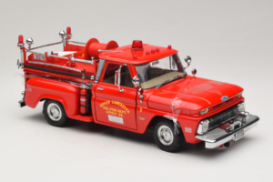 Chevrolet C-20 Fire Truck Sun Star 1:18 1383 Druckguss — Bild 4 von 6