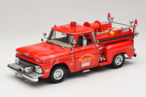 Chevrolet C-20 Fire Truck Sun Star 1:18 1383 Druckguss