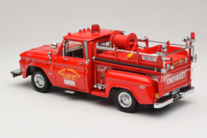 Chevrolet C-20 Fire Truck Sun Star 1:18 1383 Druckguss — Bild 5 von 6