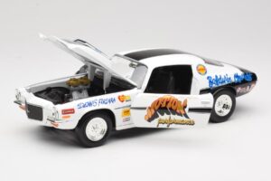 Chevrolet Camaro Baldwin-Motion ERTL 1:18 33675 Druckguss — Bild 2 von 8