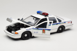 Chevrolet Caprice Kanada Polizei UT Models 1:18 21023 Druckguss — Bild 2 von 8