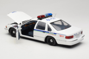 Chevrolet Caprice Kanada Polizei UT Models 1:18 21023 Druckguss — Bild 5 von 8