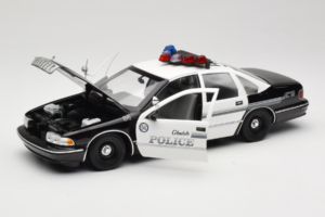 Chevrolet Caprice Glendale Polizei UT Models 1:18 21026 Druckguss — Bild 2 von 8