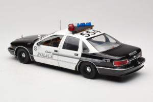Chevrolet Caprice Glendale Polizei UT Models 1:18 21026 Druckguss — Bild 7 von 8