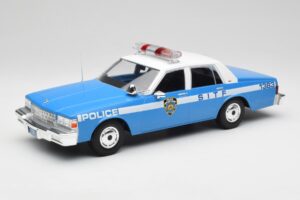 Chevrolet Caprice NYPD Polizeiauto MCG 1:18 MCG18360 Druckguss