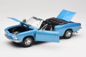 Chevrolet Corvair Monza Cabriolet Blau Road Signature 1:18 92498 Druckguss — Bild 2 von 8
