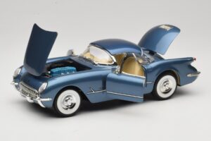Chevrolet Corvette C1 Blau Mira 1:18 6105 Druckguss — Bild 2 von 8